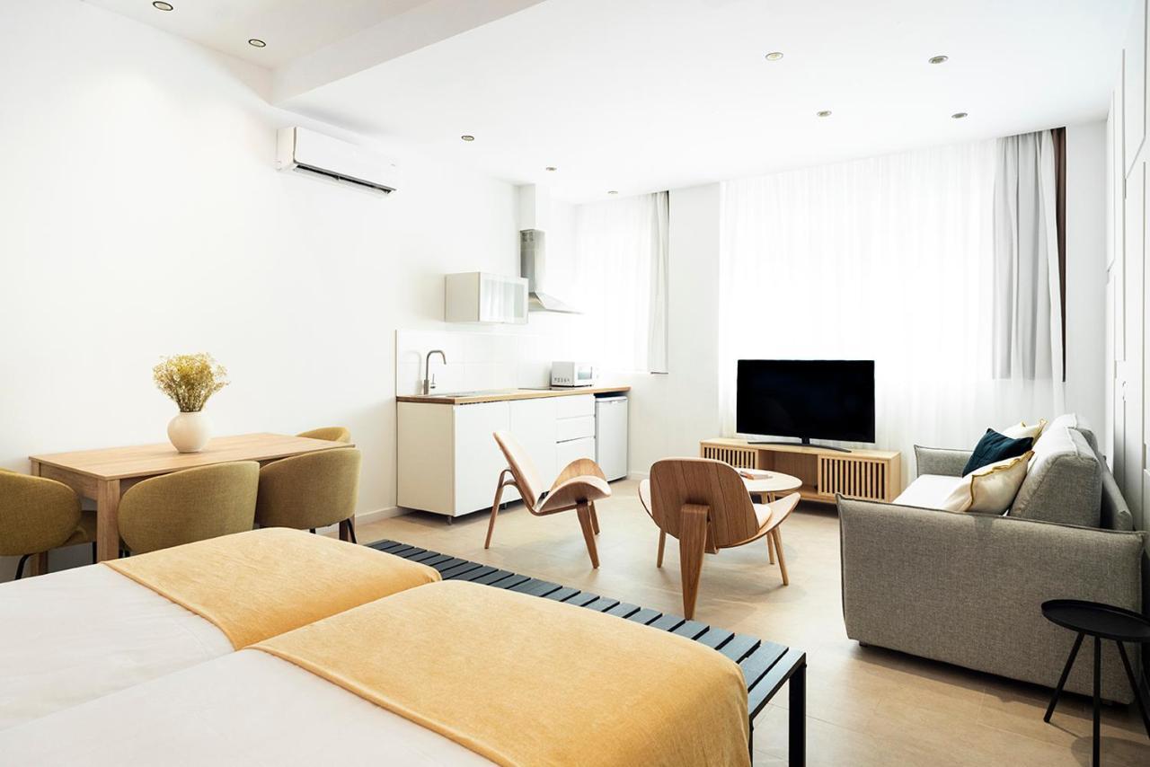Apart-hotel Blanq Marina *