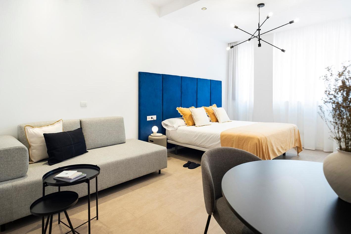 Blanq Marina Apart-hotel